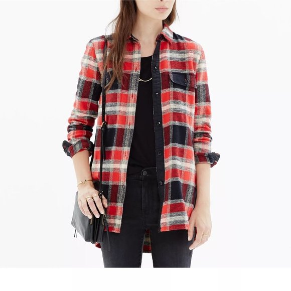 Madewell Tops - MADEWELL Women's Ex-Boyfriend Shirt in Dean Plaid Flannel Shacket Size M
